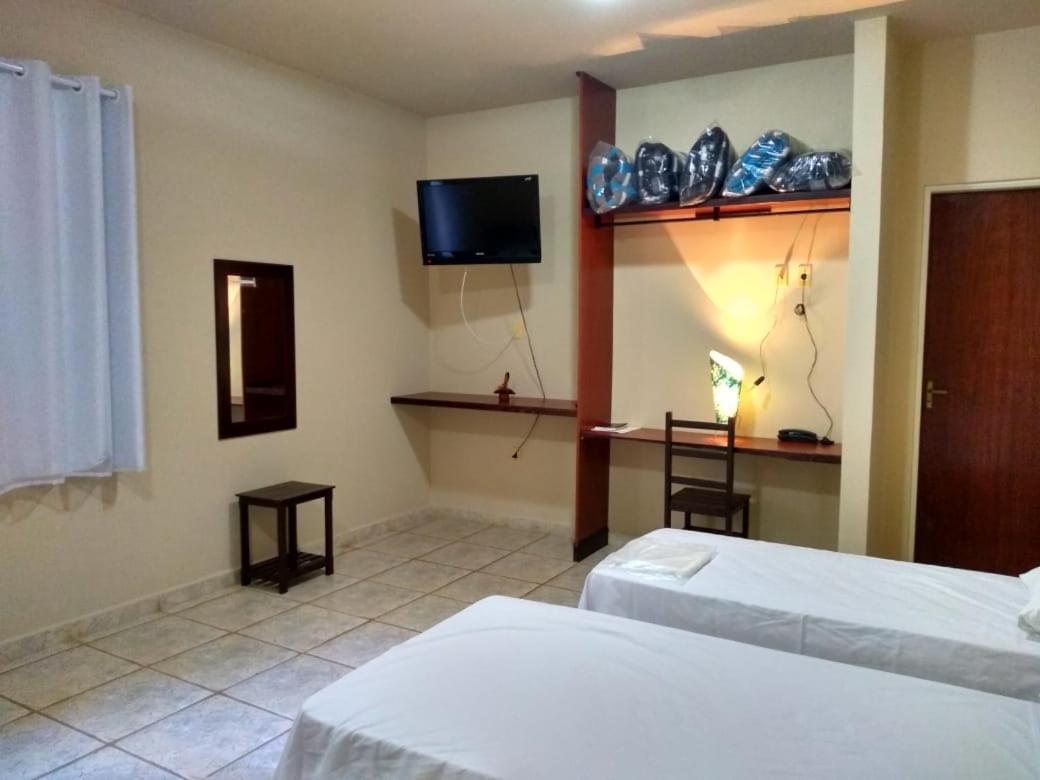 Hotel Veredas Monsenhor Paulo ภายนอก รูปภาพ